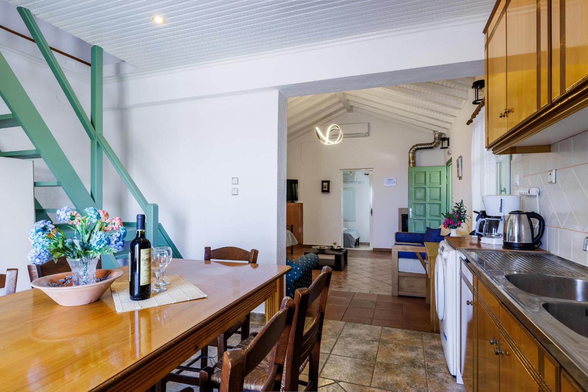 Nerissa Cottage - Skopelos Glossa Atheato Exterior photo